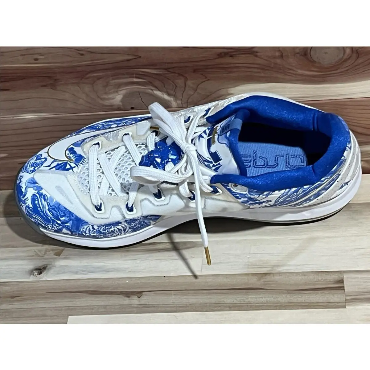 Nike shoes - Max Lebron XI Low CH Pack - White 11