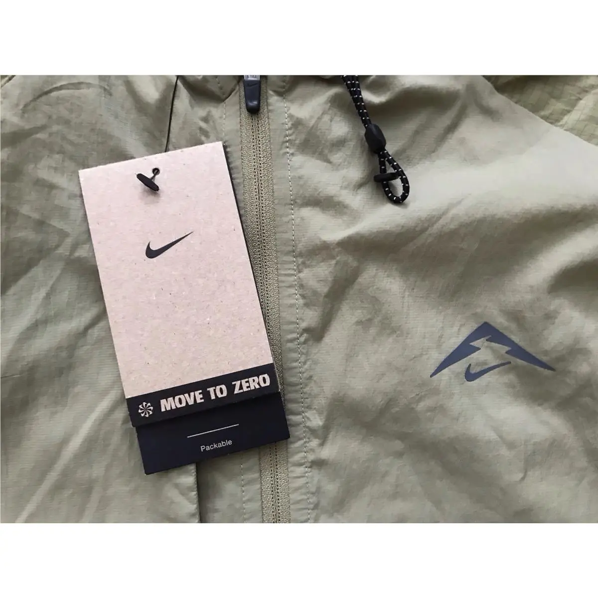 Nike clothing - Green 1