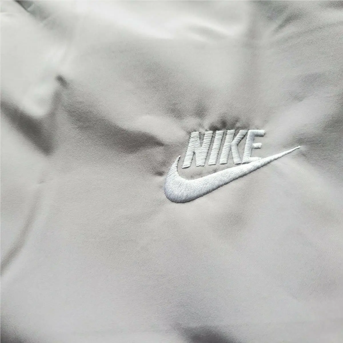 Nike clothing - Nike Sportswear Hybrid Graphic Full-Zip Hoodie - CJ7027-008 - Light Orewood 2