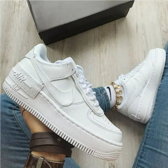 Nike shoes - Nike Essentialist - Essentialist - White 0