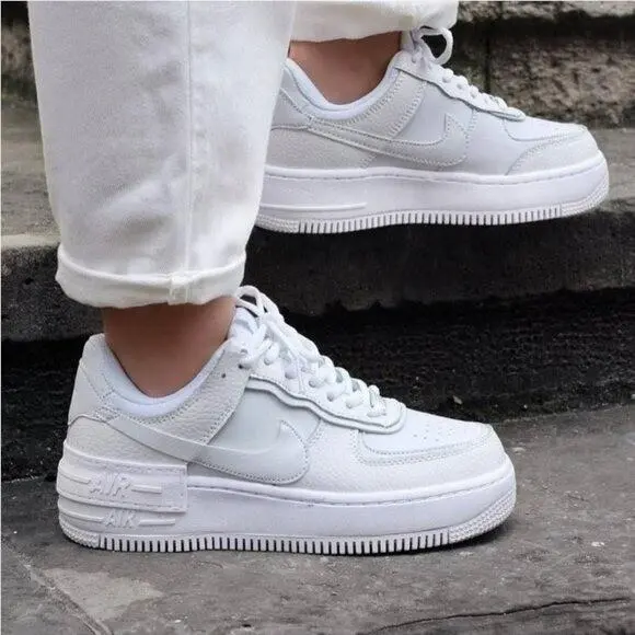 Nike shoes - Nike Essentialist - Essentialist - White 1
