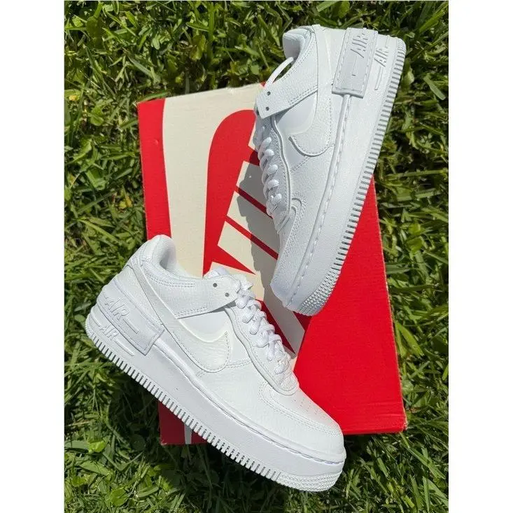 Nike shoes - Nike Essentialist - Essentialist - White 3