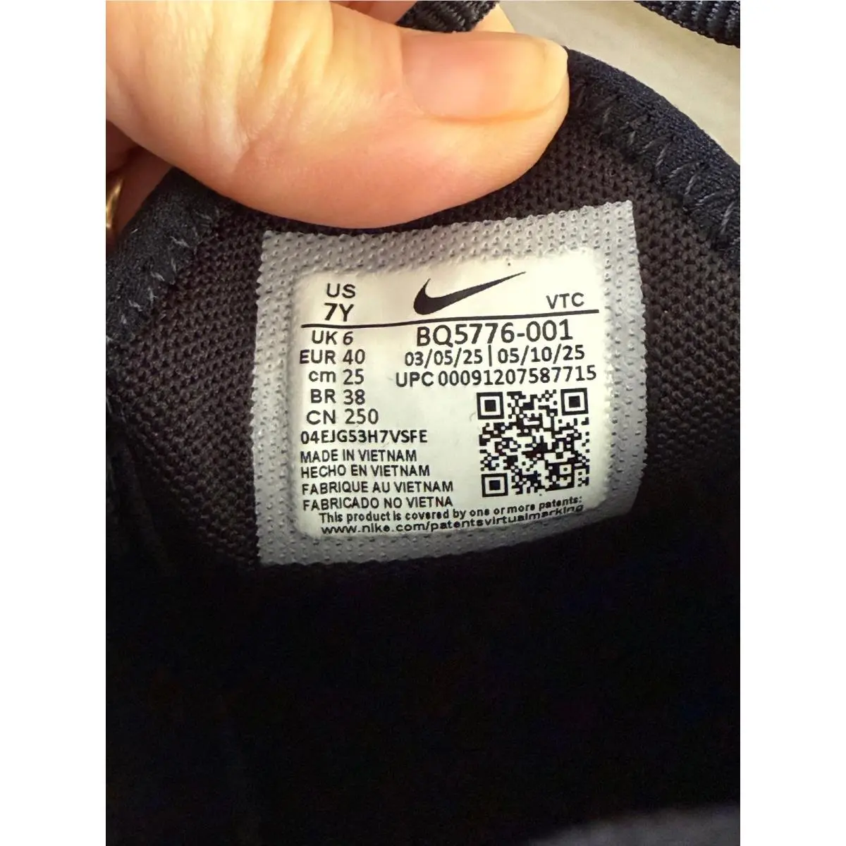 Nike shoes - Nike Air Max 270 Big Kids BQ5776-001 - Black 5