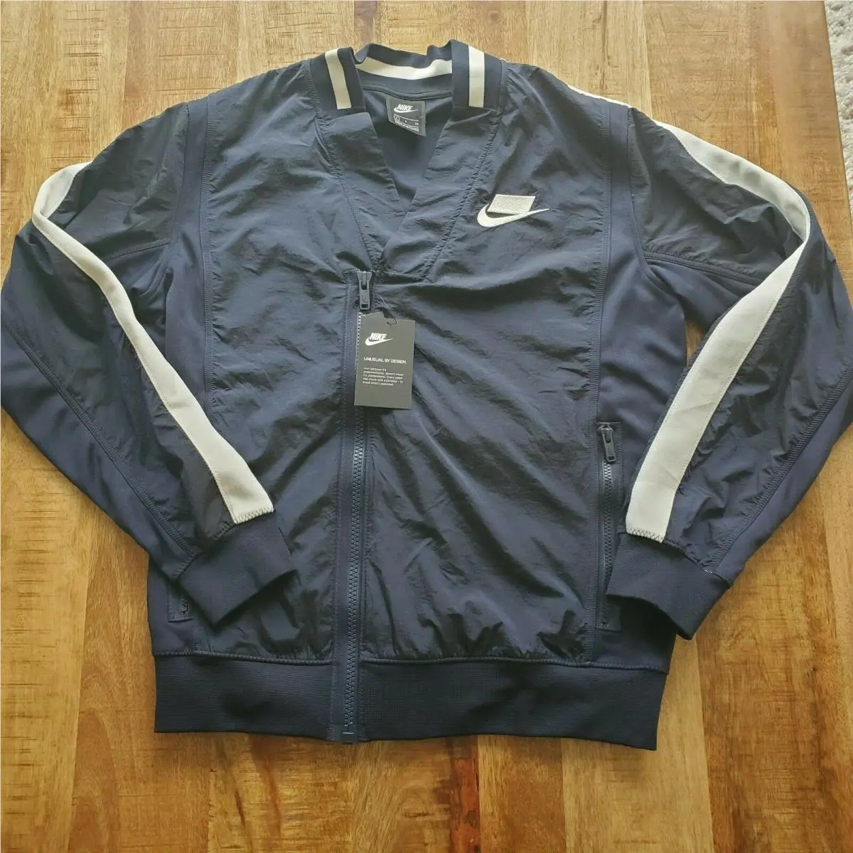 Nike clothing - Blue (UPC: 0193154960488) 0