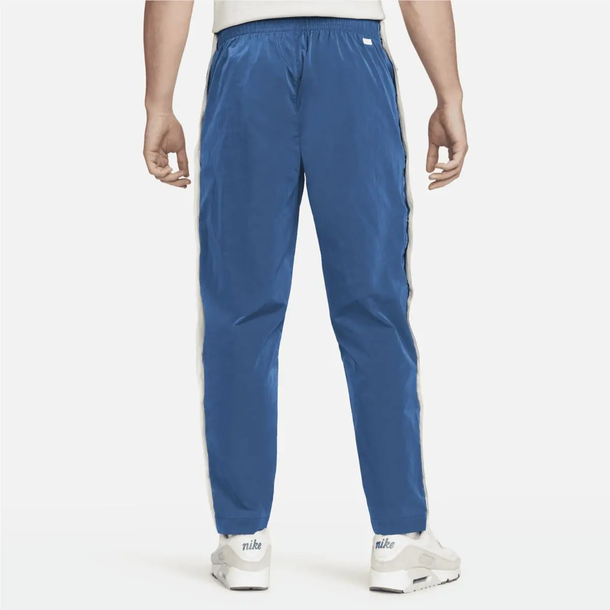 Nike clothing - Sportswear - Sportswear - DM6686-407 - Blue (UPC: 193146073882) 0