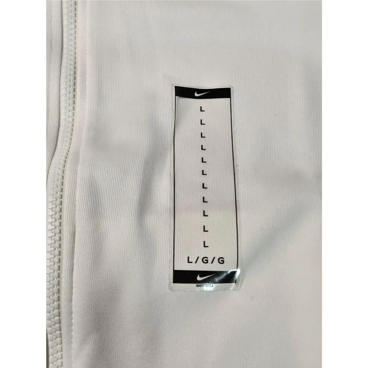Nike clothing - White 3