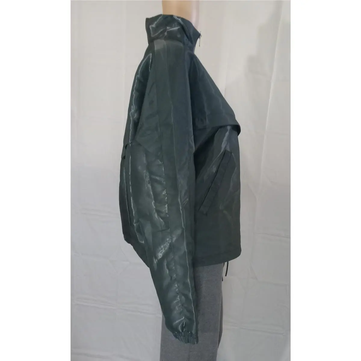 Nike clothing - HV2467-390 - HV2467-390 - Green (UPC: 198727209841) 0