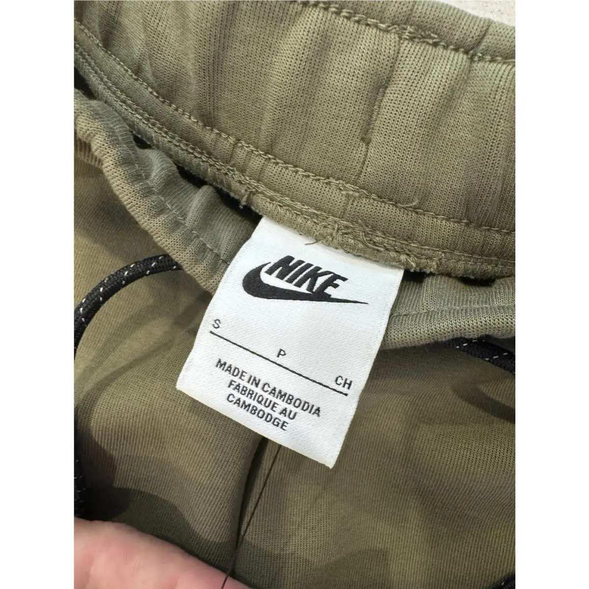 Nike clothing - Green 3