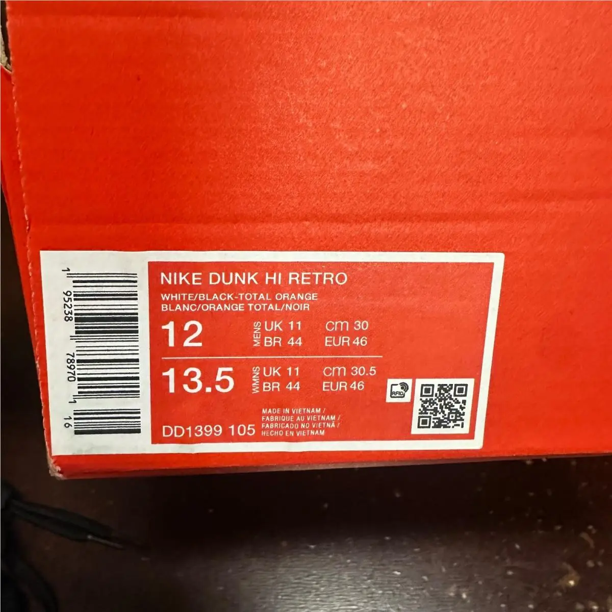 Nike shoes - Black 3