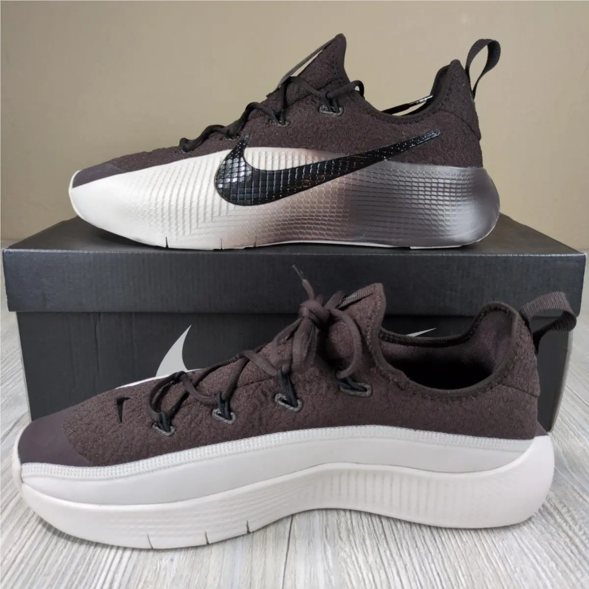 Nike shoes - Brown 0