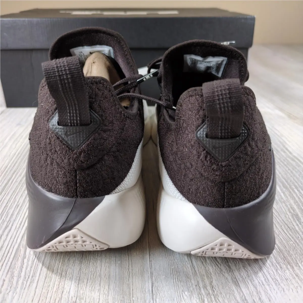 Nike shoes - Brown 2