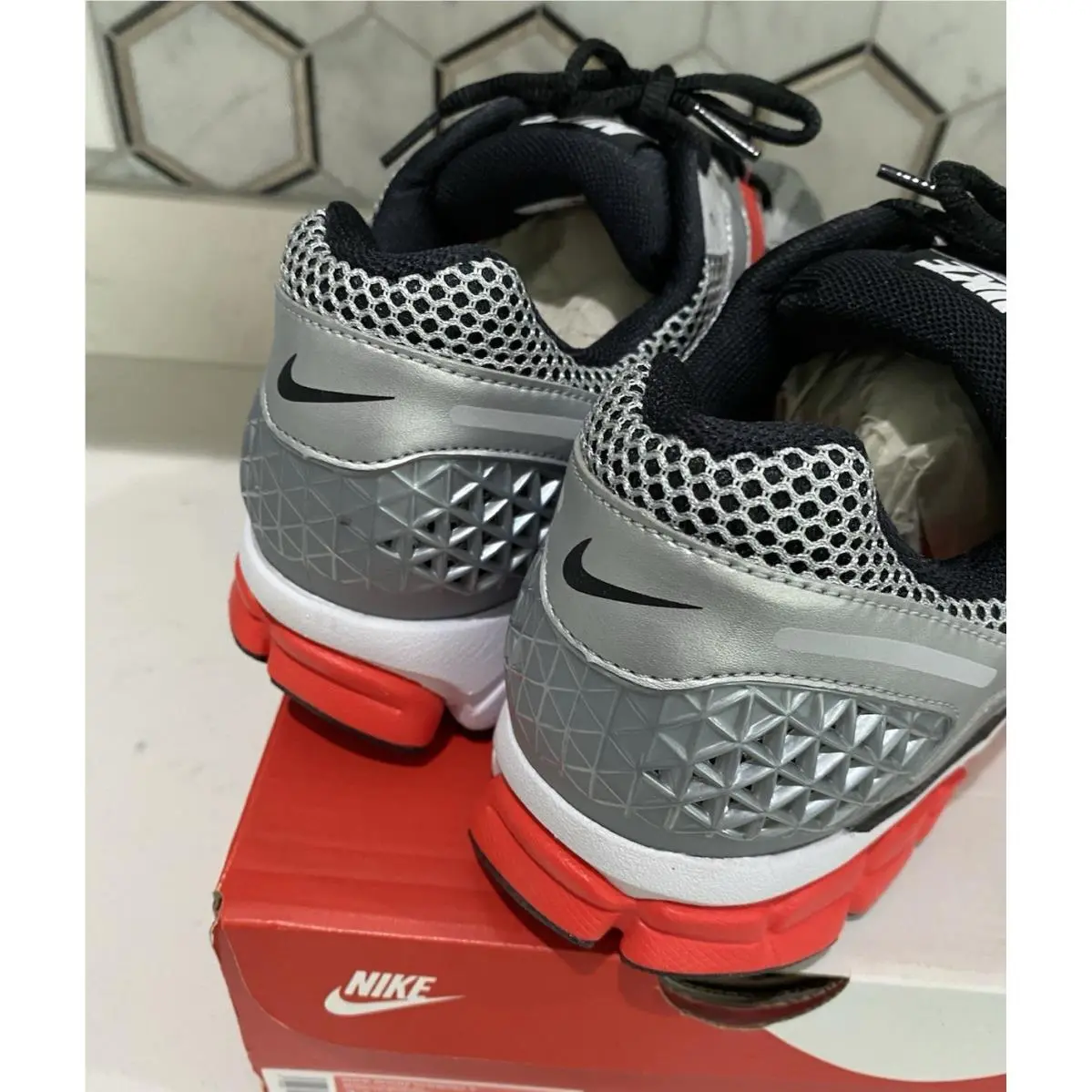 Nike shoes - Nike Zoom Vomero - Zoom Vomero - Metallic Silver/Black 1