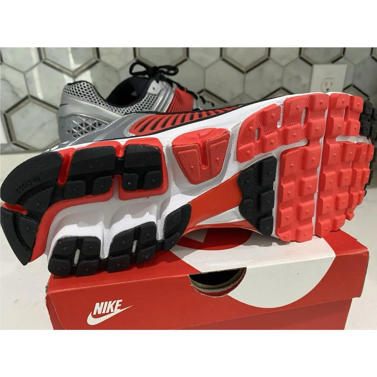 Nike shoes - Nike Zoom Vomero - Zoom Vomero - Metallic Silver/Black 2