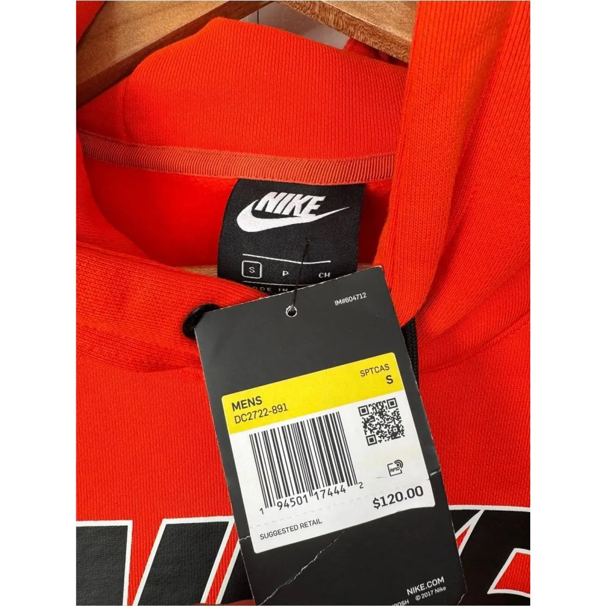 Nike clothing - Orange 1
