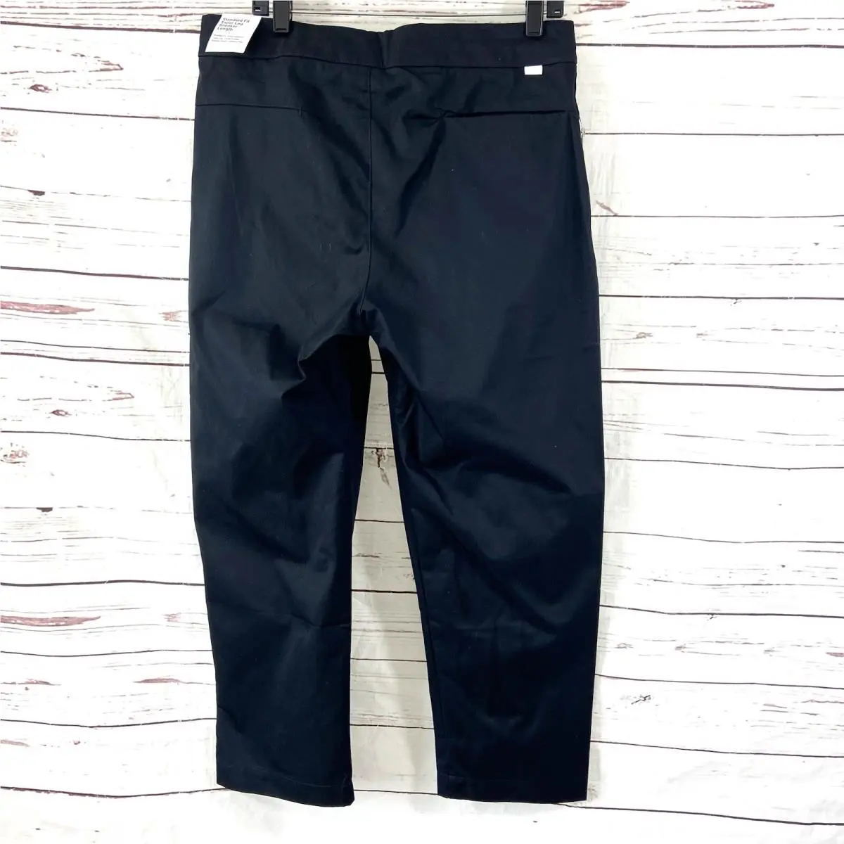 Nike clothing - Nike Sportswear Essentials - Sportswear Essentials - DD7032 - Black, Manufacturer: 010 2