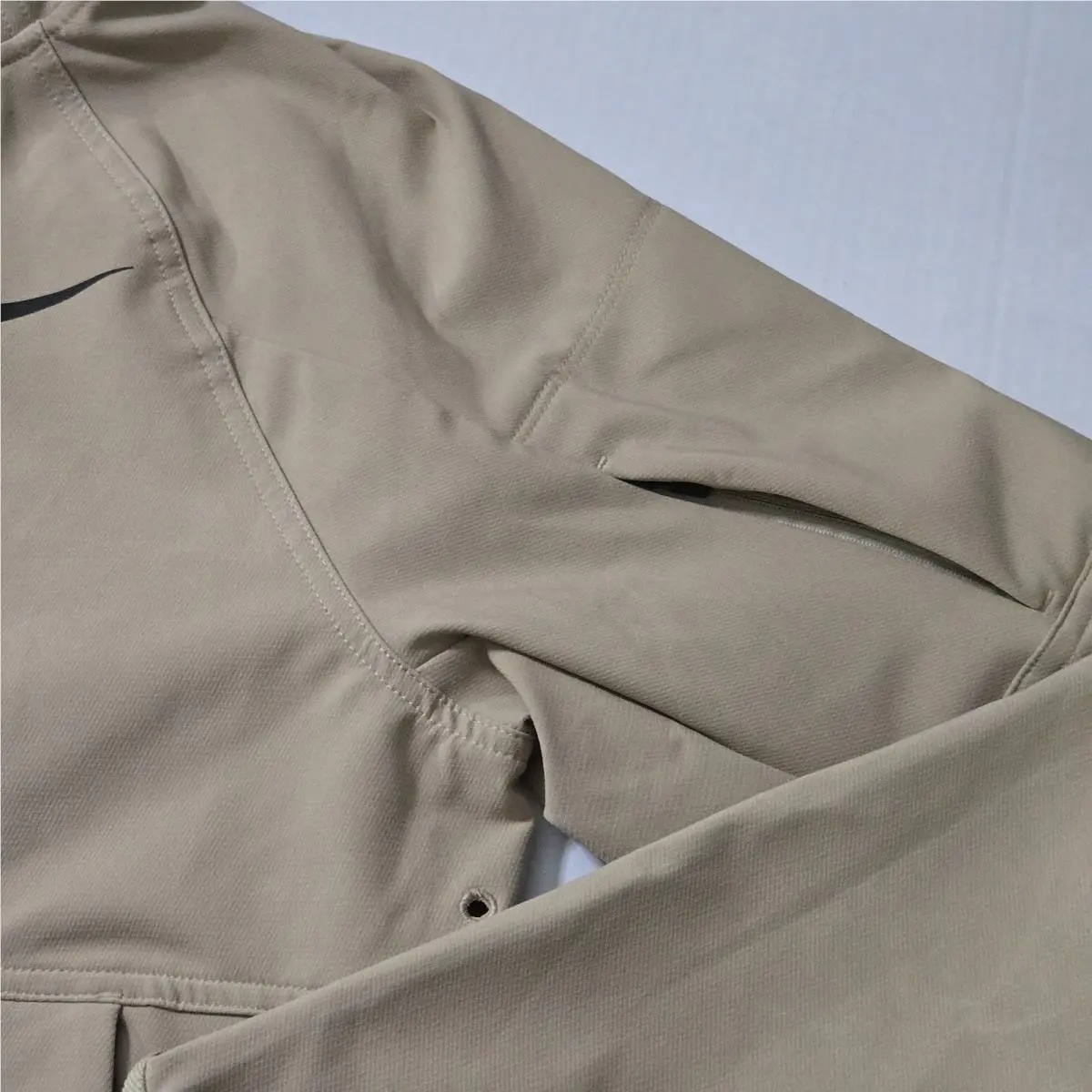 Nike clothing - Brown 10