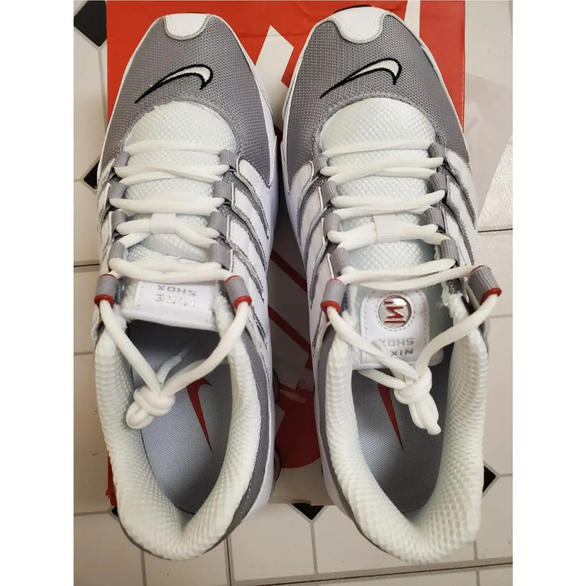 Nike shoes - NikeMen `s Shox - Men Shox - Silver 5