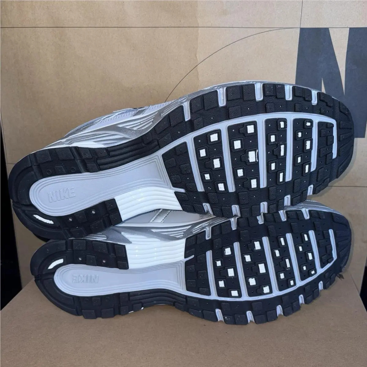 Nike shoes - Nike P-6000 - IH4465-095 - Grey 4