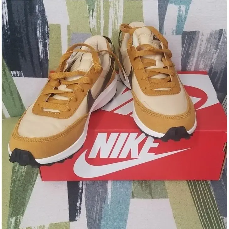 Nike shoes - Nike Waffle Debut - Waffle Debut - Sesame/Baroque Brown 1