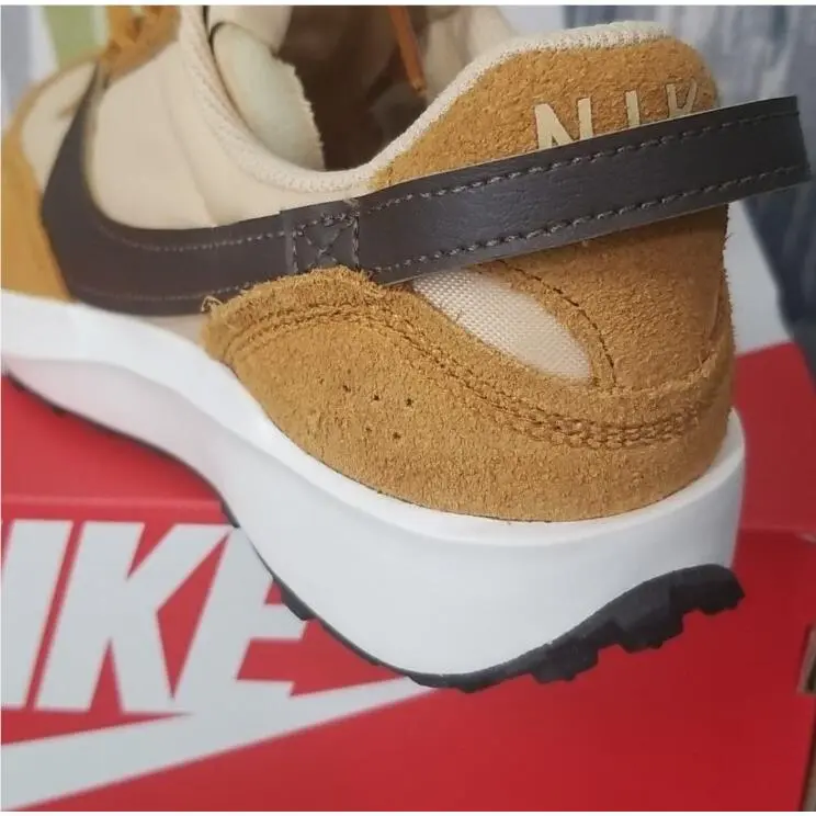 Nike shoes - Nike Waffle Debut - Waffle Debut - Sesame/Baroque Brown 4