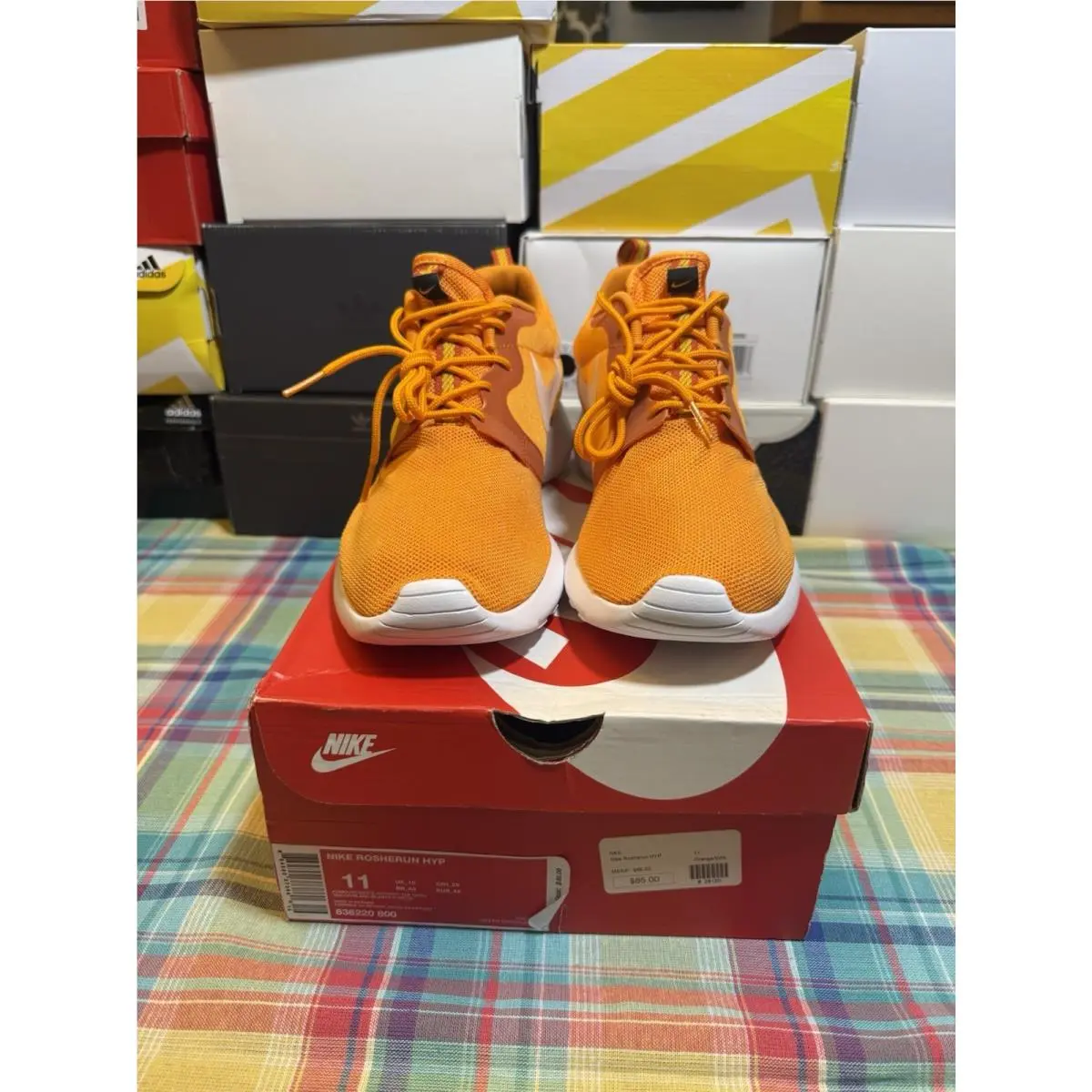 Nike shoes - Nike Roshe Run - Roshe Run - 636220-800 - Orange 2