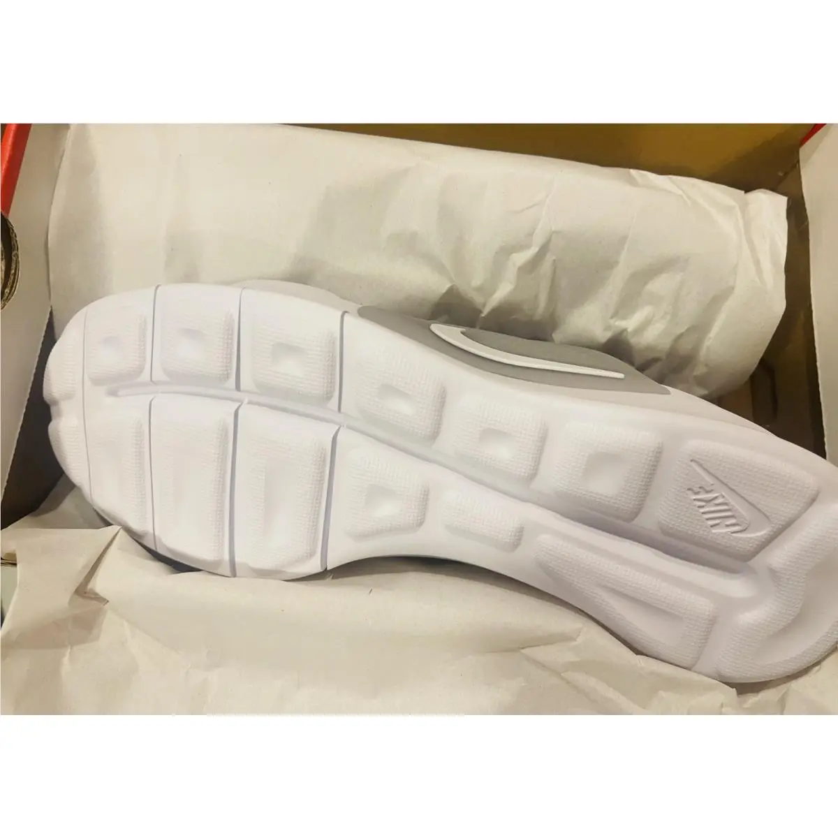 Nike shoes - Wolf Grey/White (UPC: 826215797265) 5