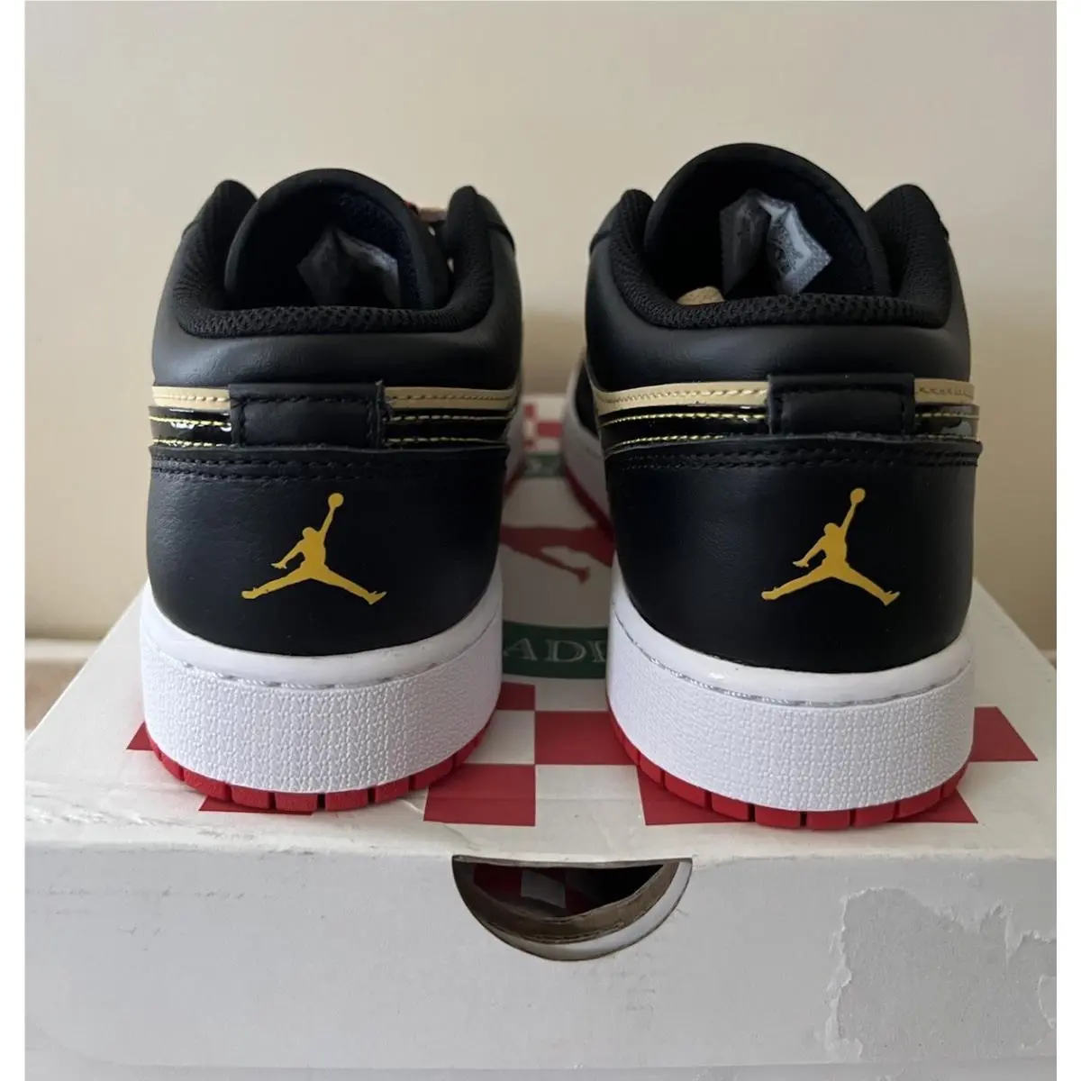 Nike shoes - Air Jordan 1 Low - Air Low - HQ2016 200 - Sesame/Black/Fire Red/White 9