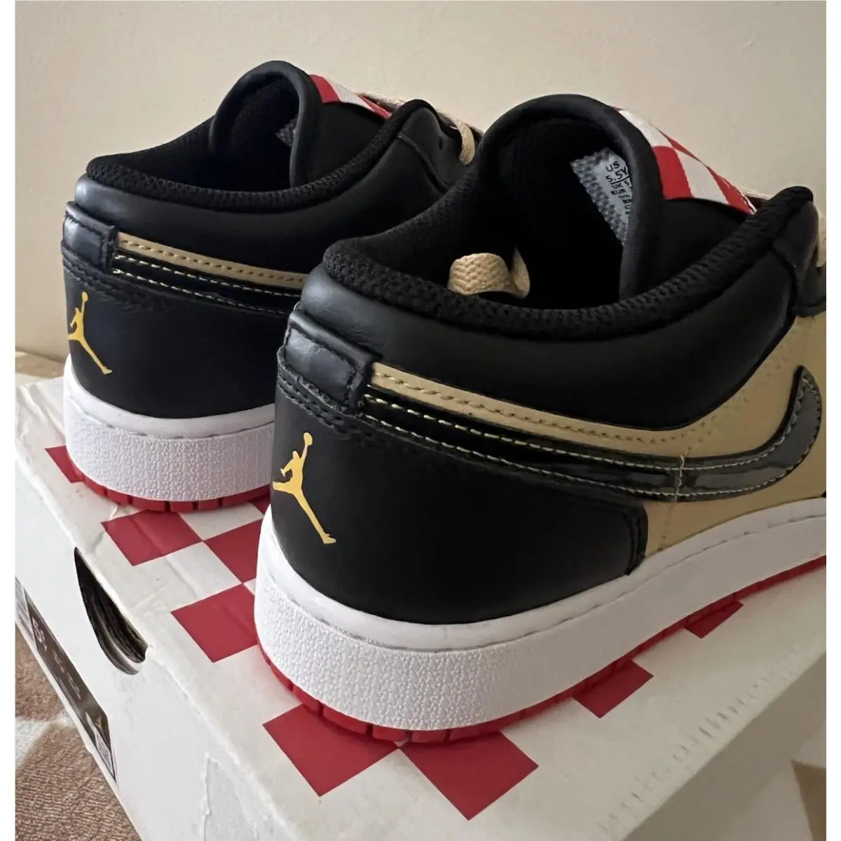 Nike shoes - Air Jordan 1 Low - Air Low - HQ2016 200 - Sesame/Black/Fire Red/White 8