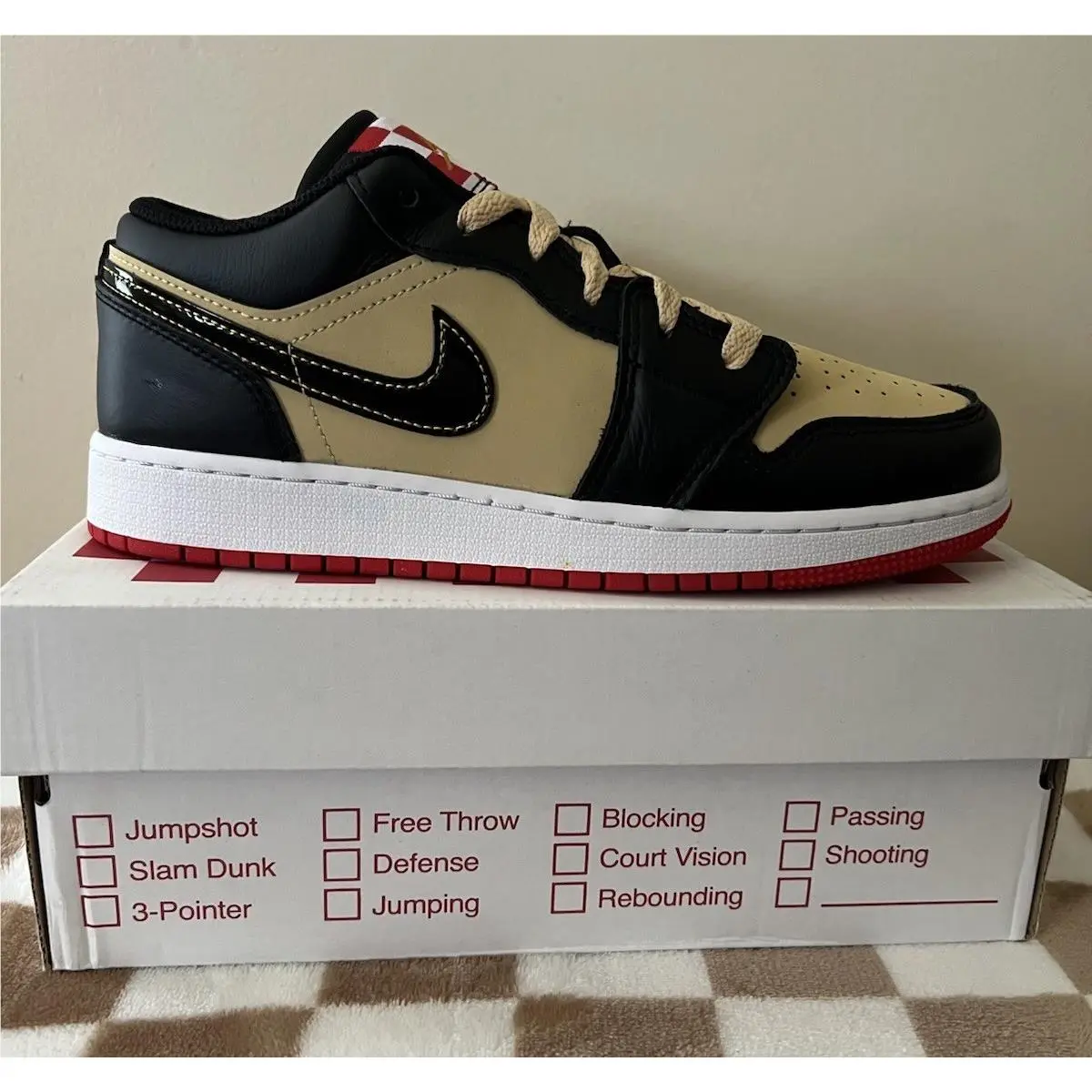 Nike shoes - Air Jordan 1 Low - Air Low - HQ2016 200 - Sesame/Black/Fire Red/White 0