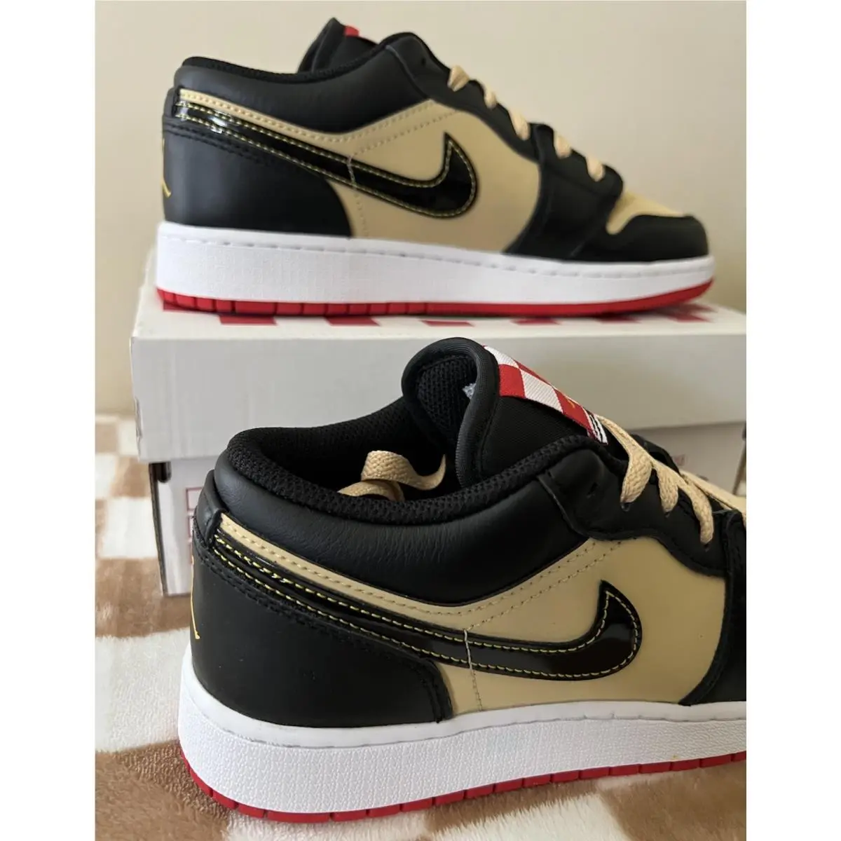 Nike shoes - Air Jordan 1 Low - Air Low - HQ2016 200 - Sesame/Black/Fire Red/White 2