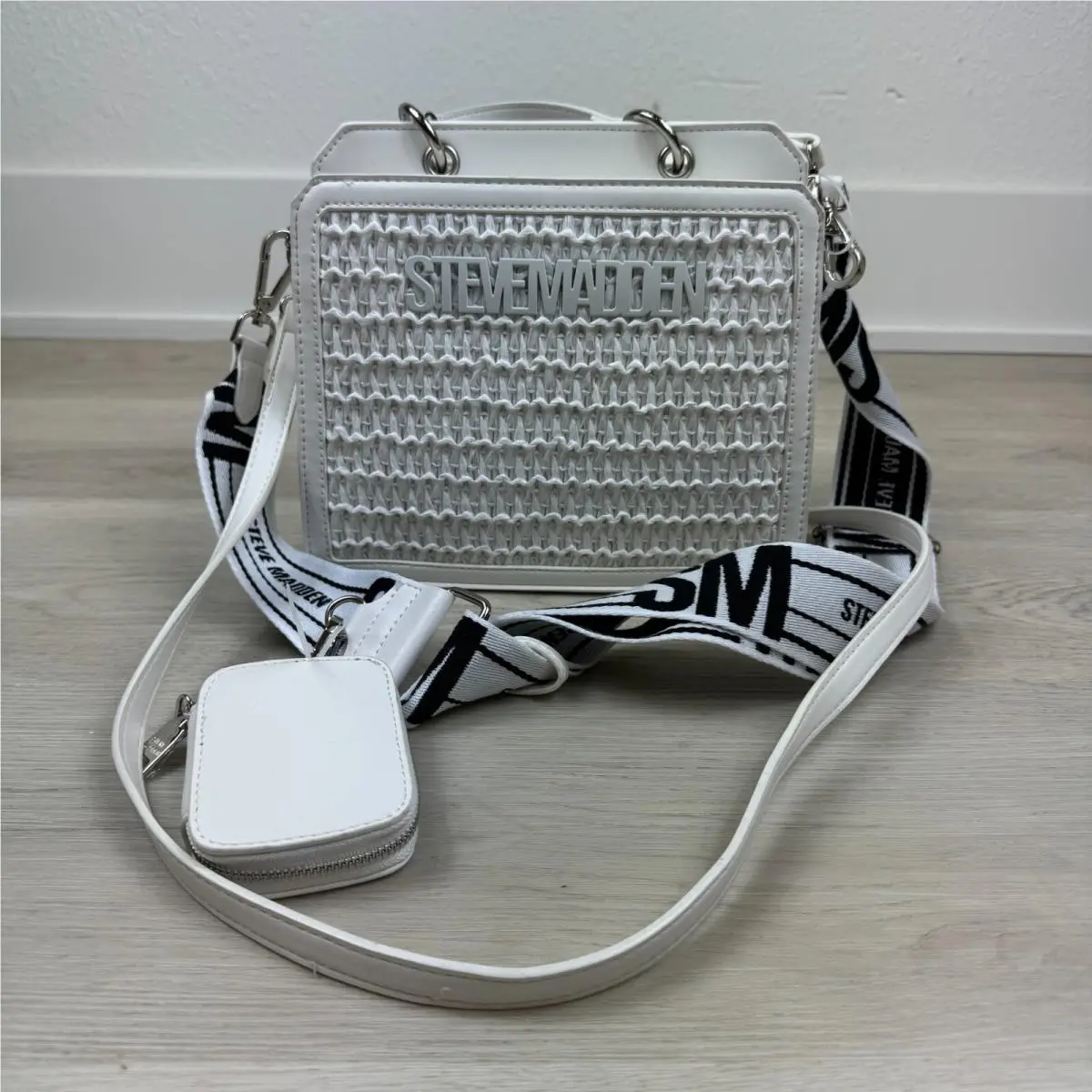 Bevelyn Straw Satchel Crossbody Bag White Air Pod Coin Case Tik Tok by Steve Madden