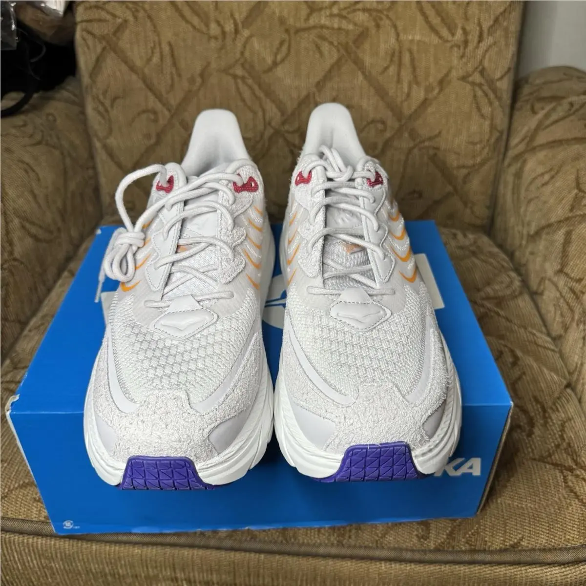 Hoka shoes - Beige 2
