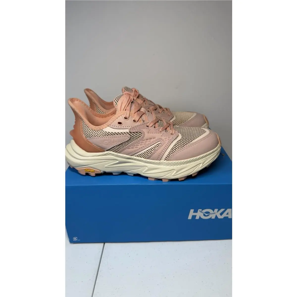 Hoka shoes - HOKA Anacapa 2 Freedom - Anacapa Freedom - Pink 1