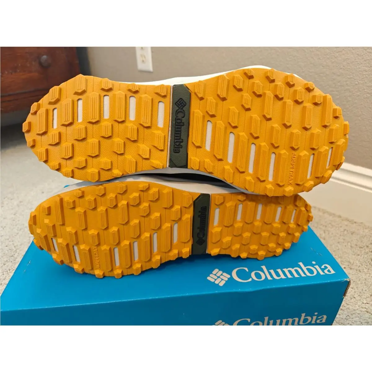 Columbia shoes - Facet 75 Outdry - Facet Outdry - BM8538-383 - Green and Black (UPC: 195978772438) 2