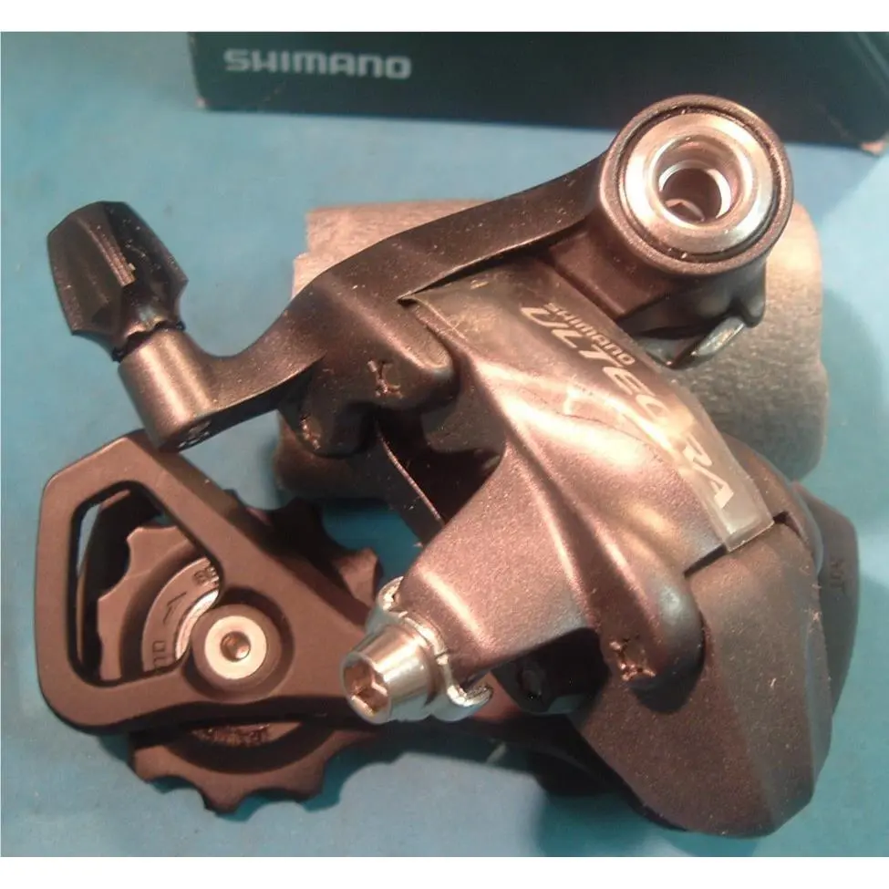 Shimano Ultegra RD-6700-G SS Rear Road Derailleur-new/nos 2x9/10-Spd - Nib++