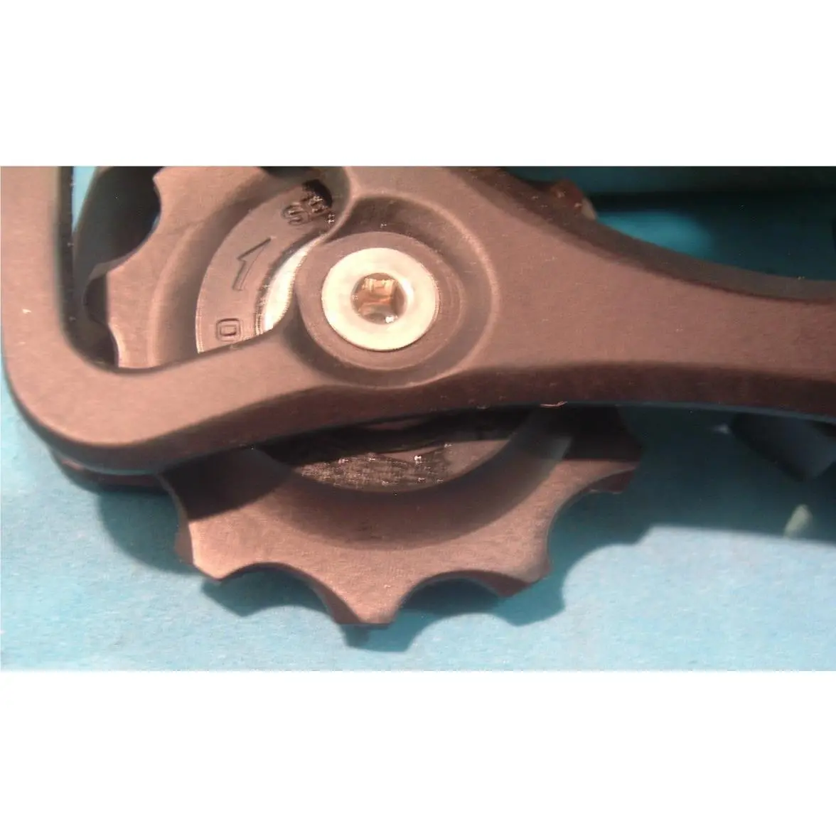 Shimano  - Shimano Ultegra - Ultegra - RD-6700-G - Gray 1