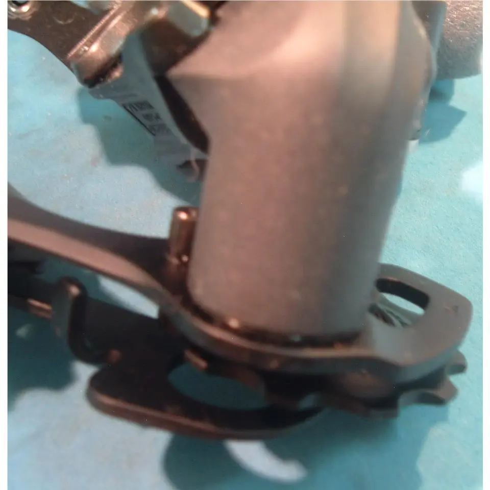 Shimano  - Shimano Ultegra - Ultegra - RD-6700-G - Gray 2