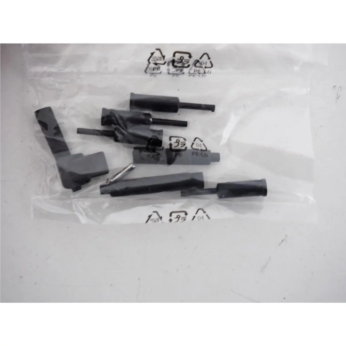 Shimano  - Black (UPC: 689228882225) 4