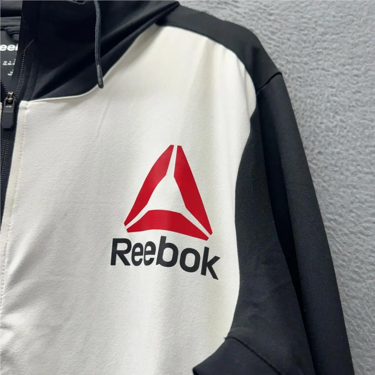Reebok clothing - Black 4