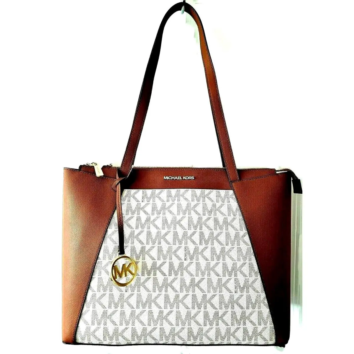 Michael Kors Maddie Med. Signature Top Zip Tote Handbag Vanilla/brown
