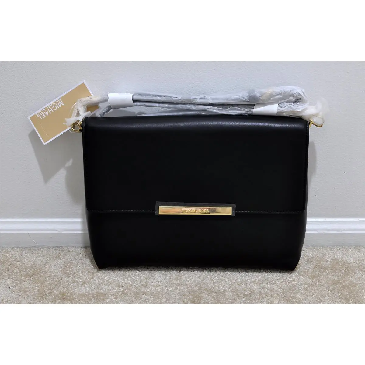 Kors Lana Medium Leather Shoulder Bag in Black