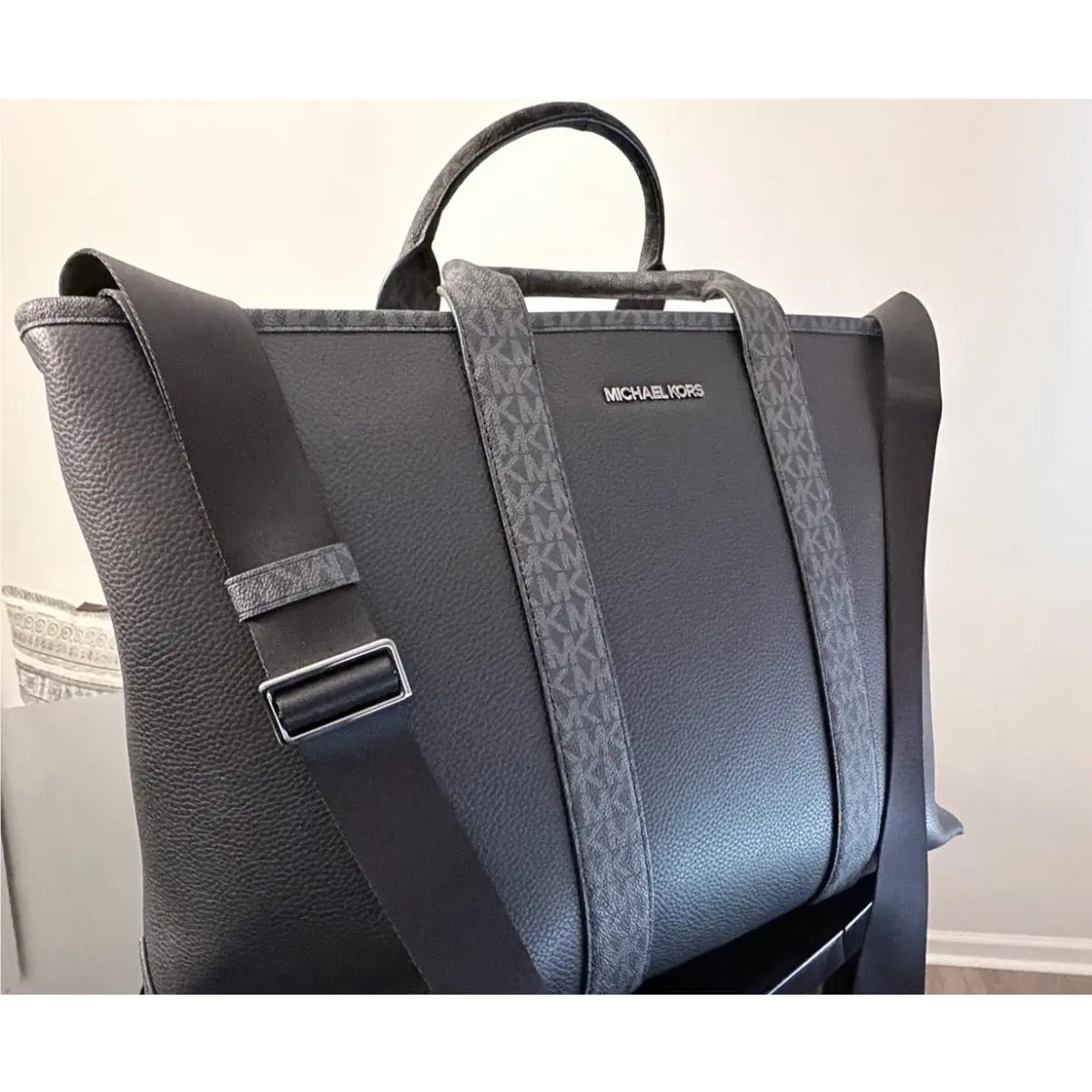 Michael Kors Cooper Pebbled Leather and Signature Logo Tote Bag Black
