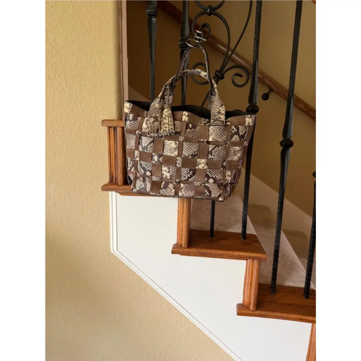Michael Kors Vivian Medium Tote Natural Dark Dune 30T6SVET2N