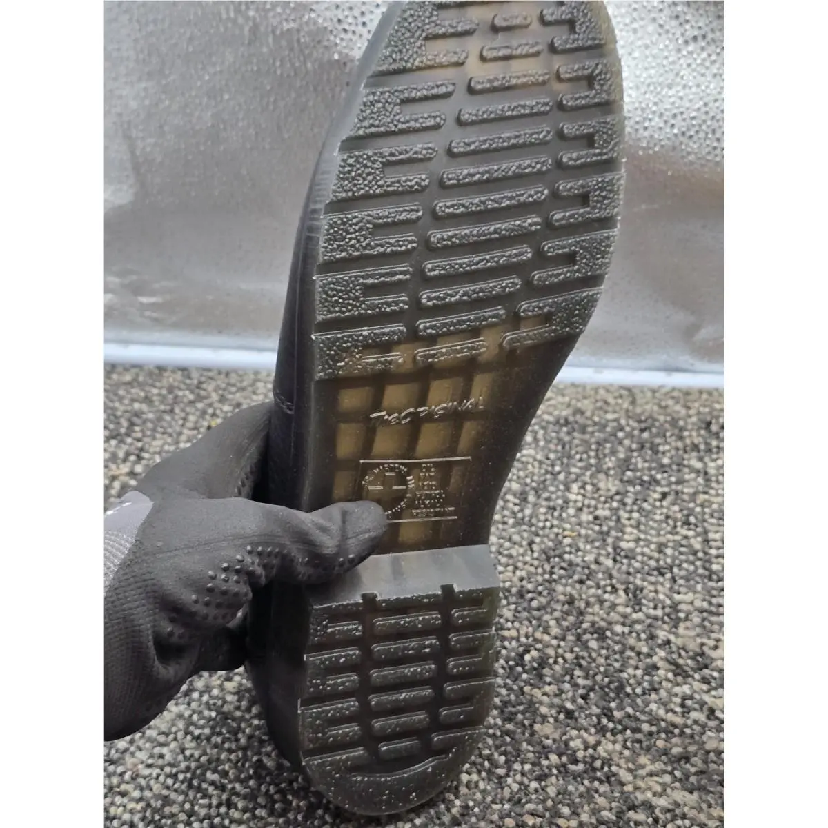 Dr. Martens shoes - 31997001 - R31997001 - Black (UPC: 190665663600) 0