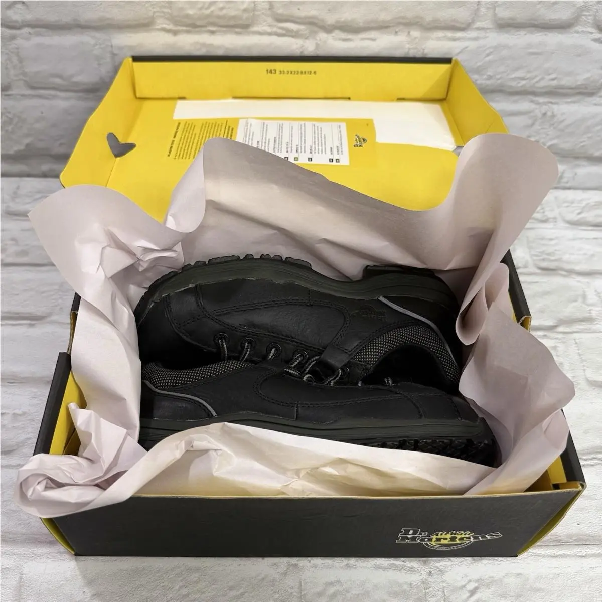 Dr. Martens shoes - Dr. Martens Industrial - Martens Industrial - Black 12