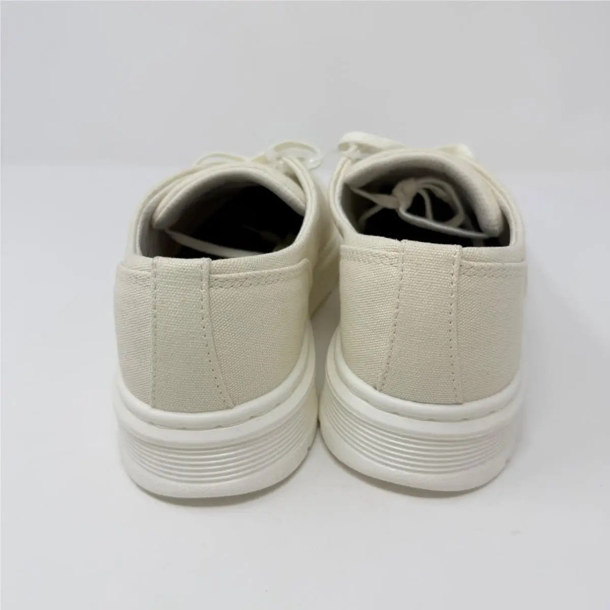 Dr. Martens shoes - Brookline 6 Eye - Brookline Eye - Ivory 3