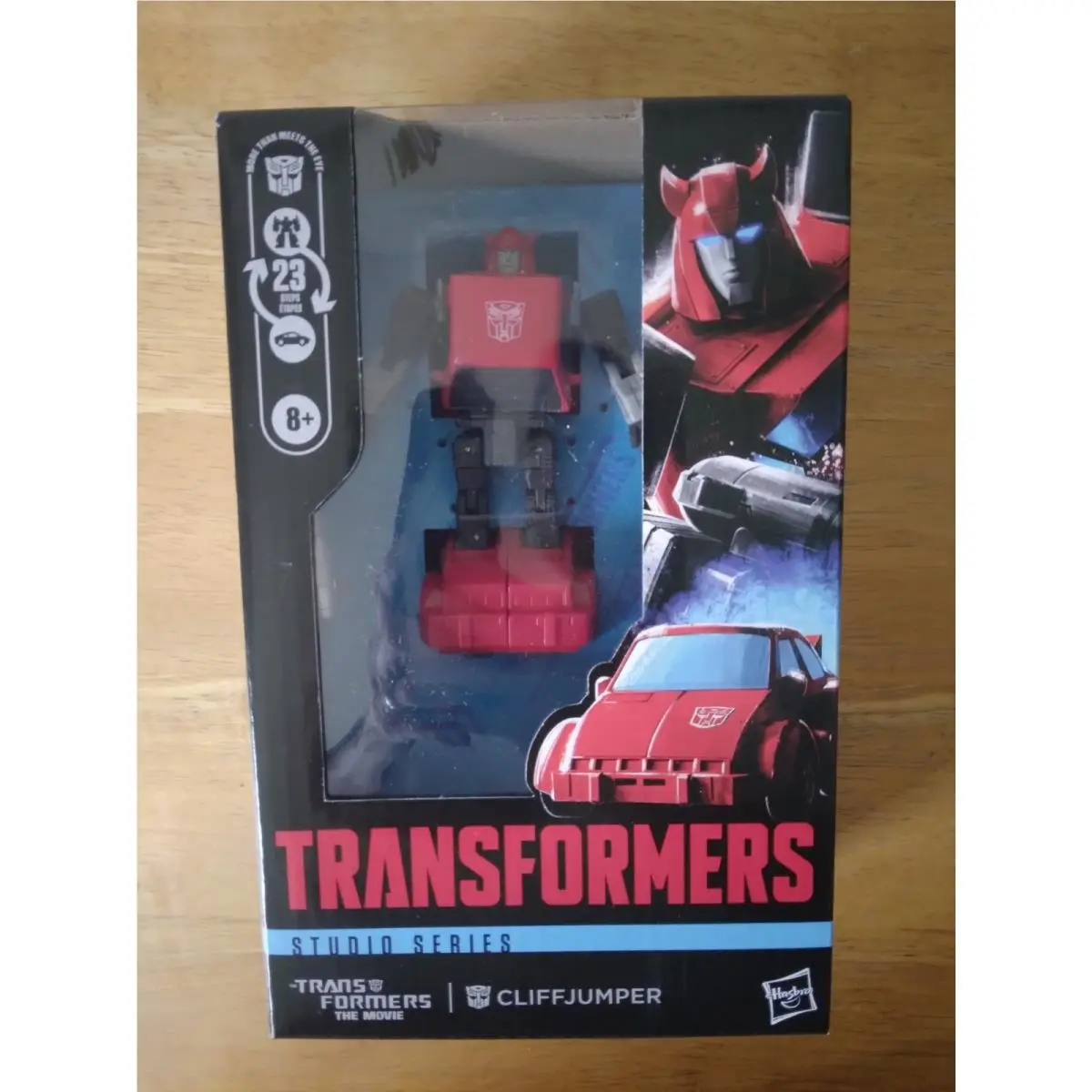 Transformers The Movie Cliffjumper Studio Series Deluxe Class: