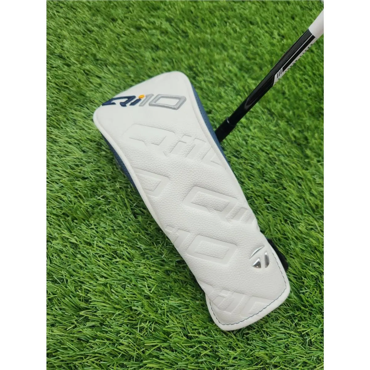 TaylorMade  - Blue 9