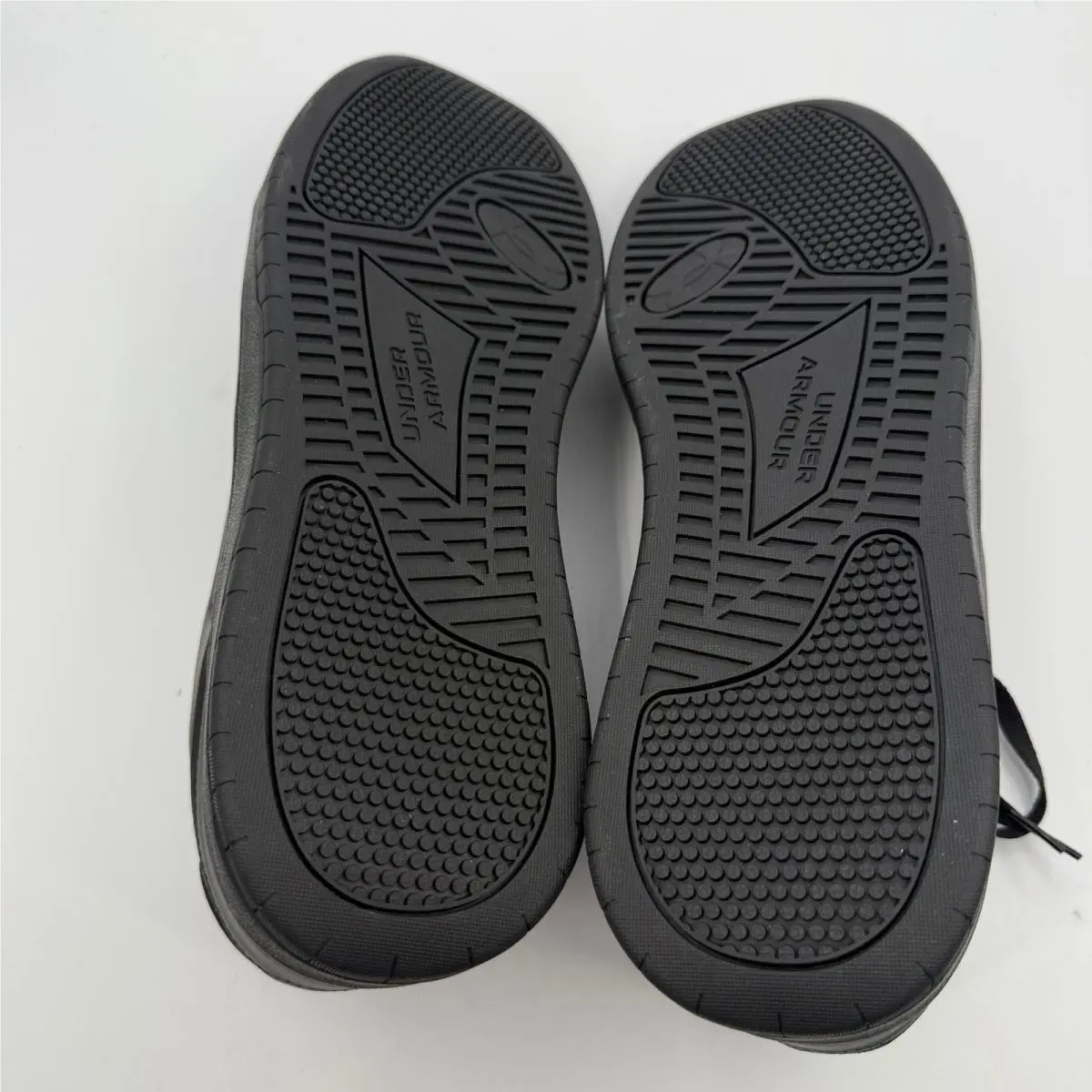 Under Armour shoes - UA Tempo - Tempo - Black 4