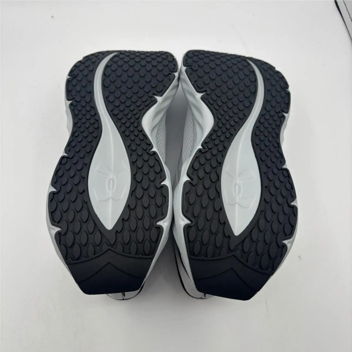 Under Armour shoes - UA Ascend - Ascend - Gray 4